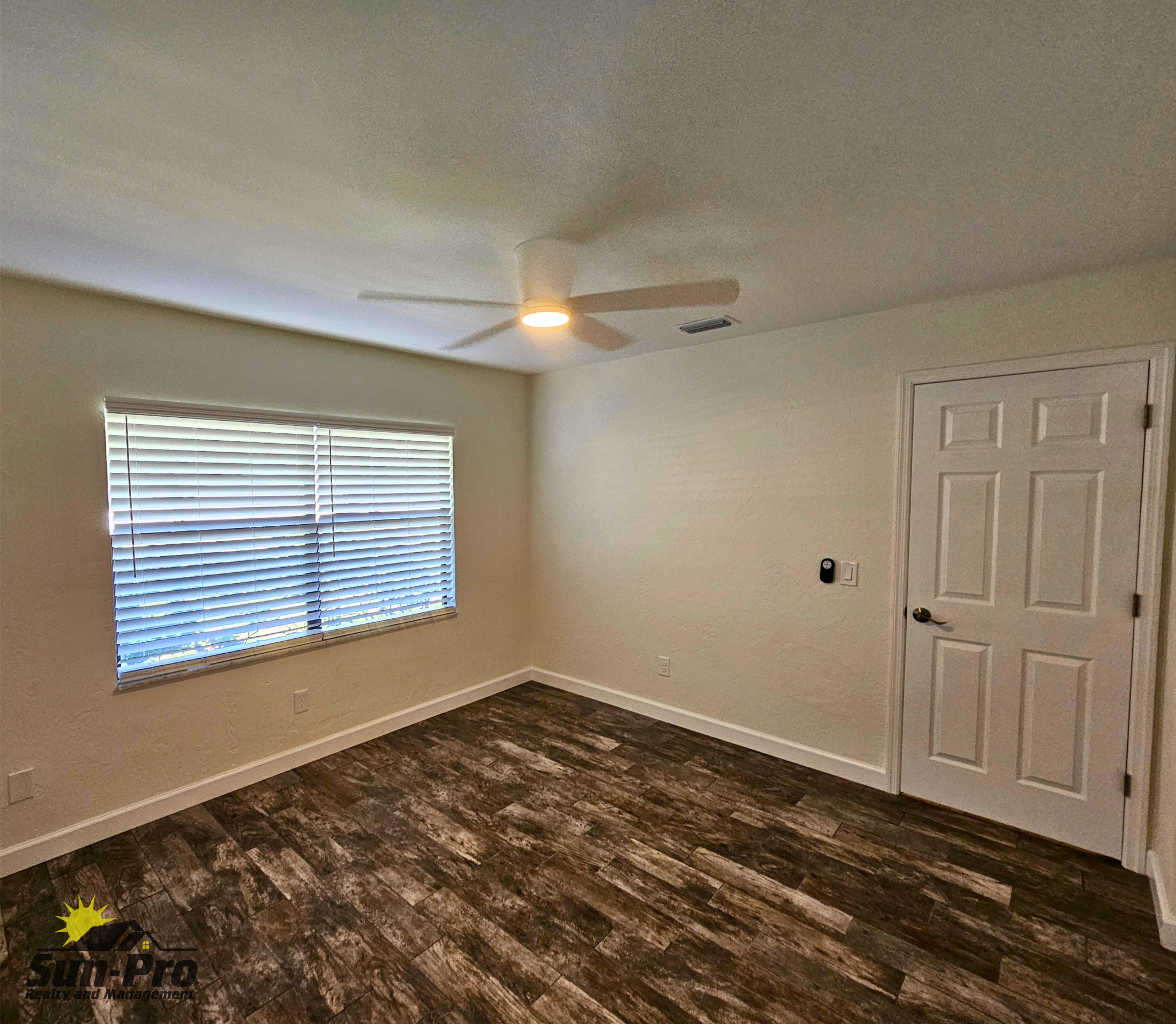 Gallery Image 19