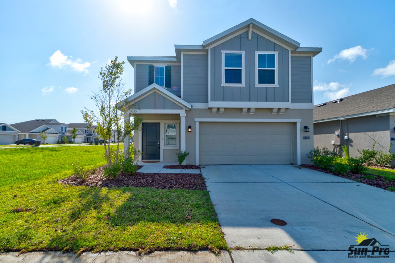 1102 Belle Isle Ln