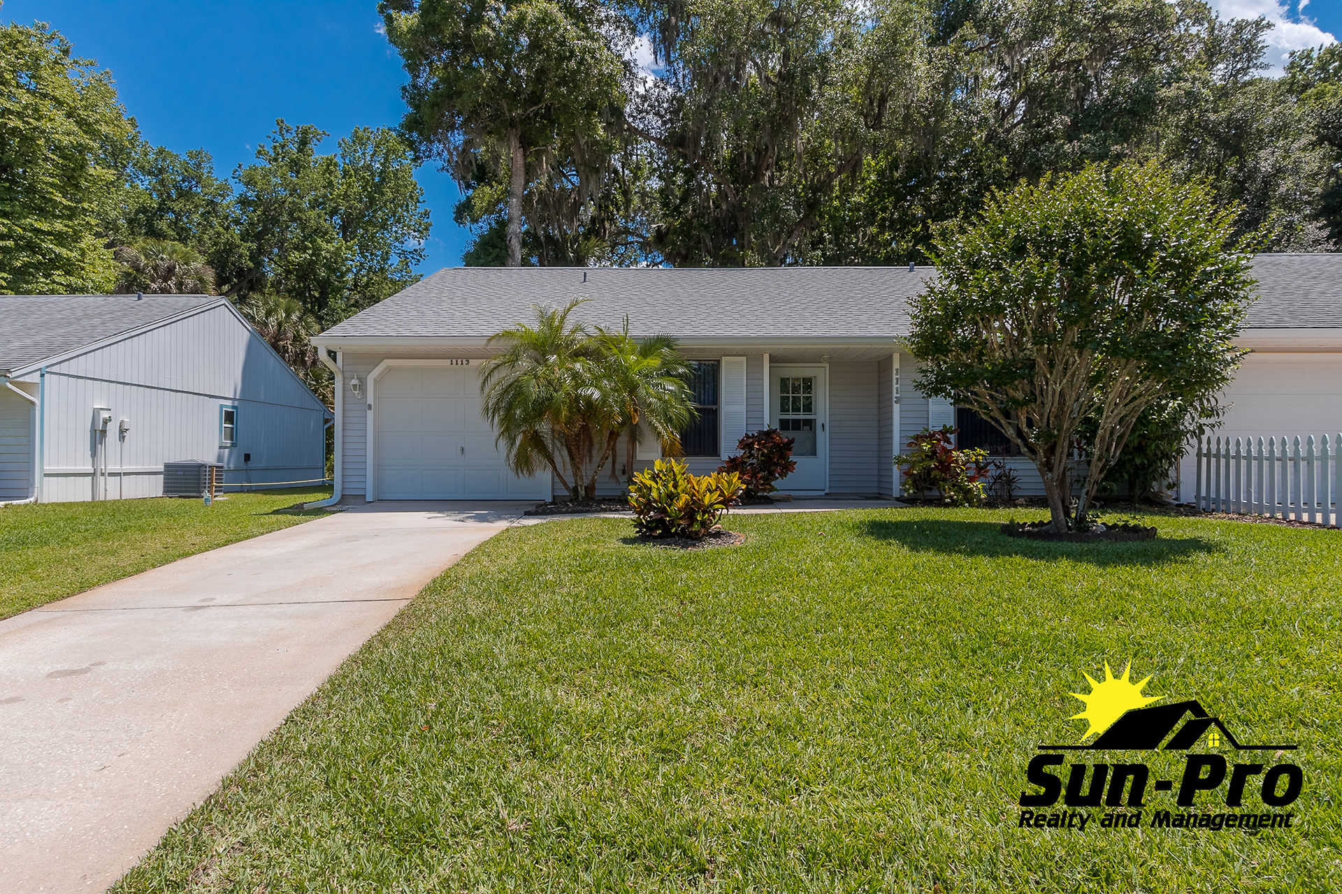 1113 Oak Forest Circle