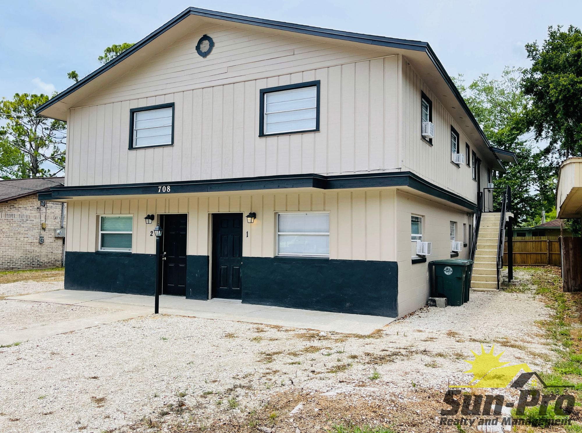 708 Georgia Street - 5